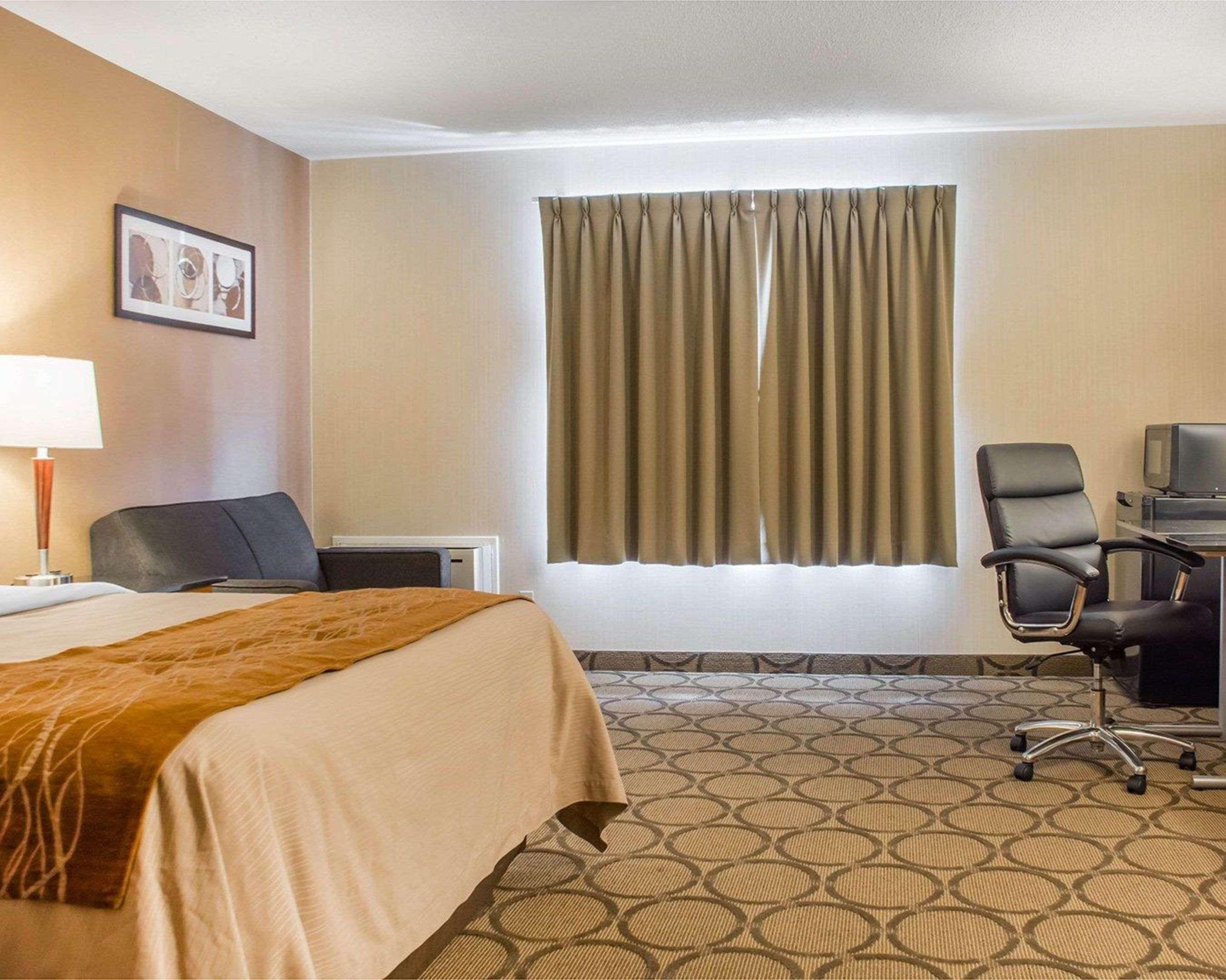 Comfort Inn Brantford Esterno foto