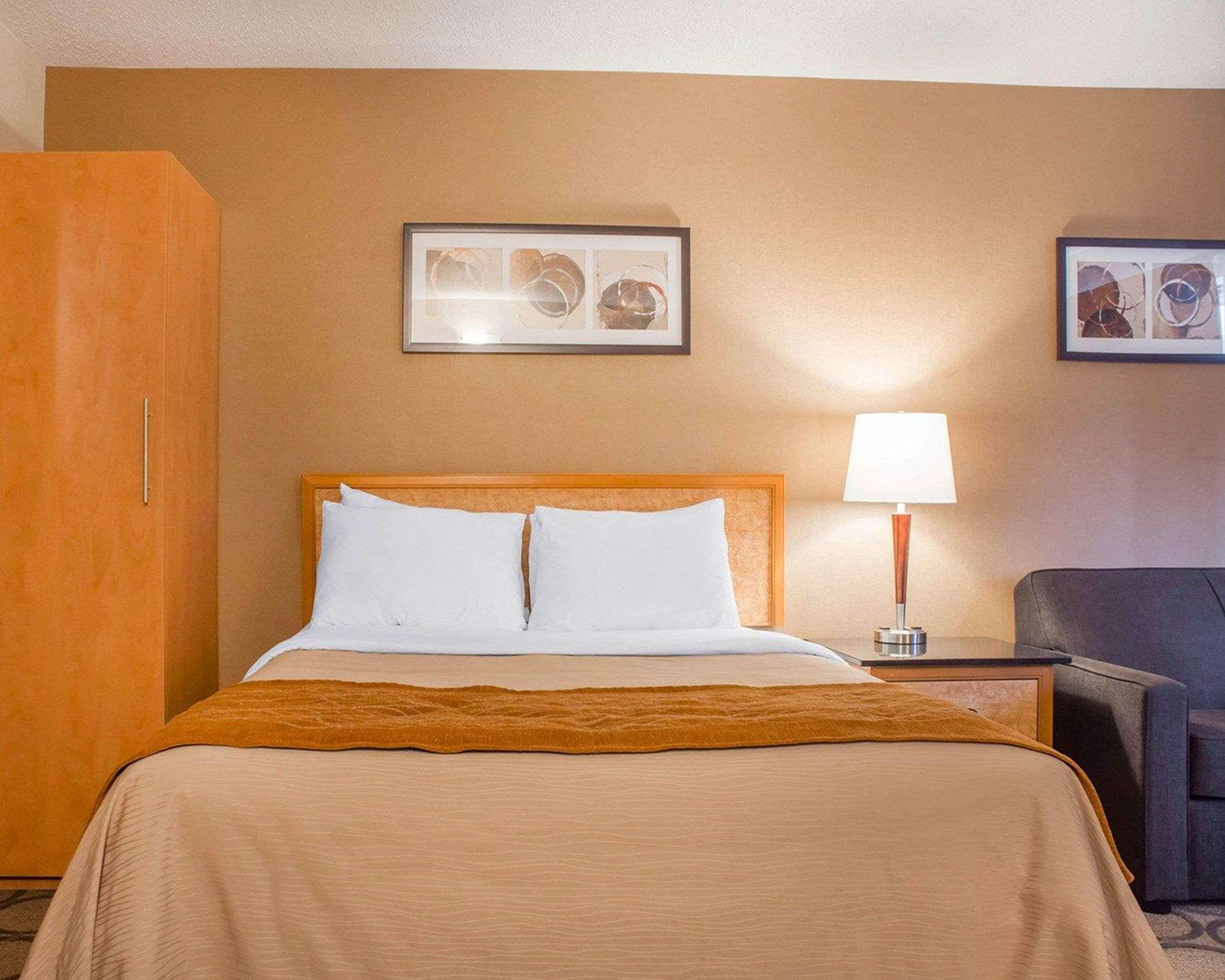Comfort Inn Brantford Esterno foto