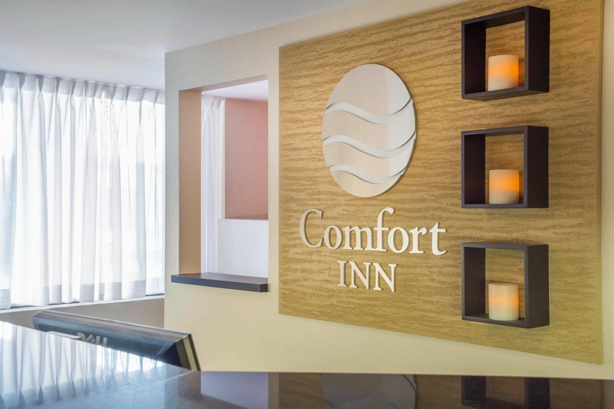 Comfort Inn Brantford Esterno foto