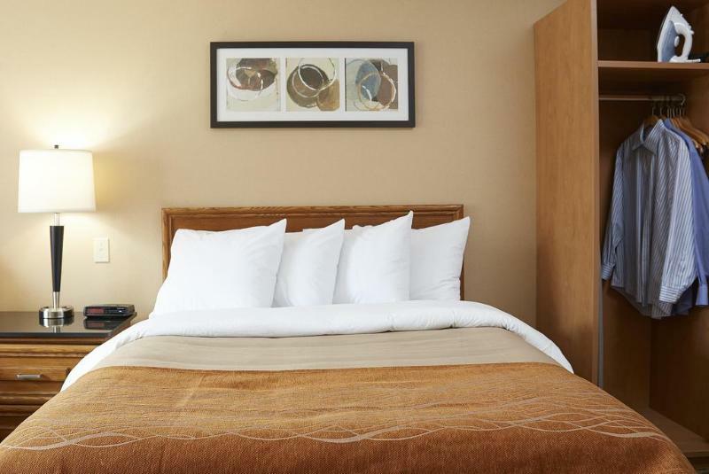 Comfort Inn Brantford Esterno foto